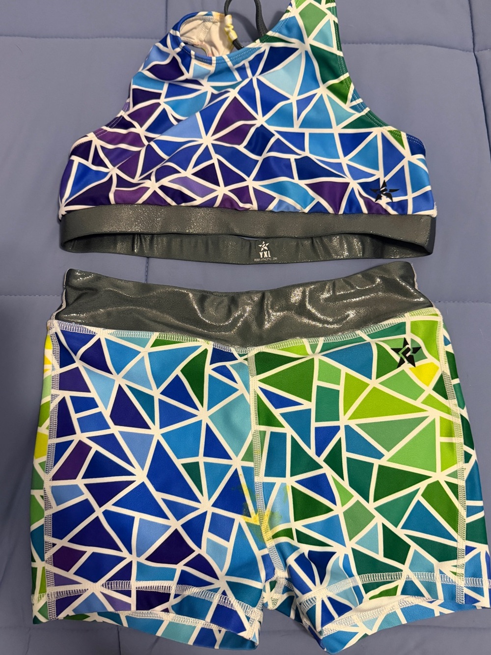 Rebel Geometric Shape 2 piece dance wear size YXL
